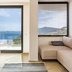 Vila 3 Bedroom 1267 *